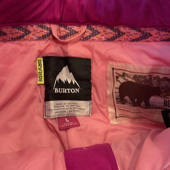 Burton youth snow pants size large, nwot. Room to grow system, excellent. - Picture 3 of 10